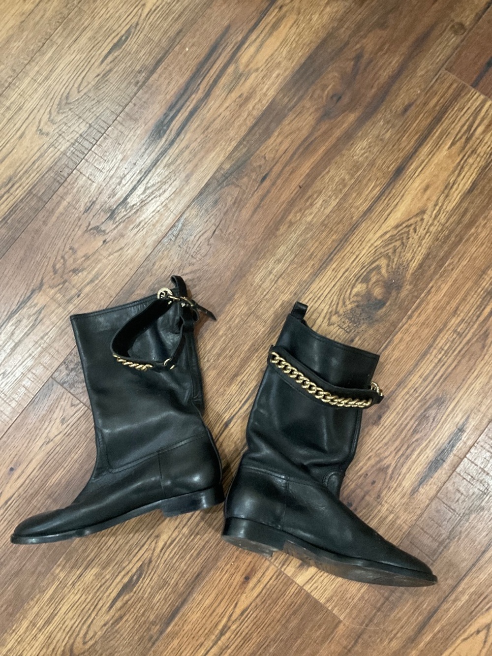 Women leather boots size 36